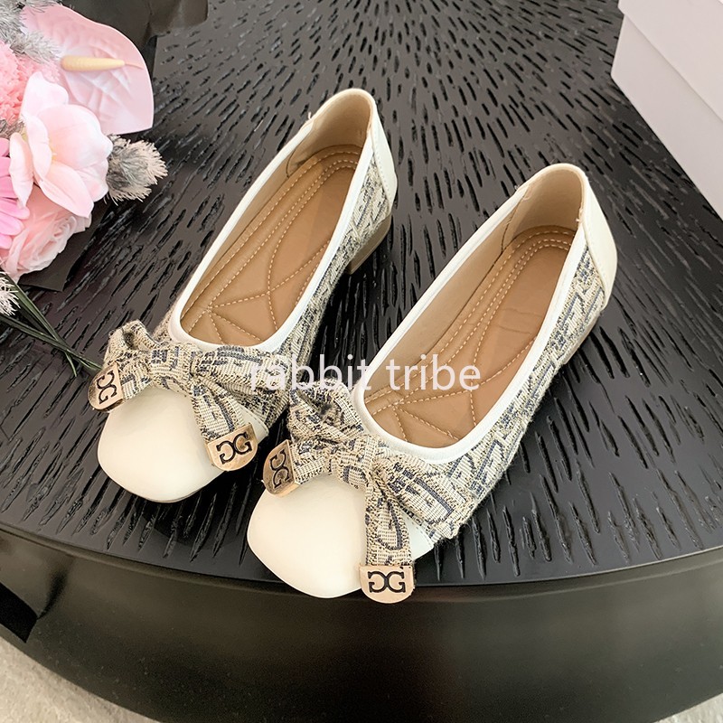 Comfortabele Franse damesschoe - Embroidery Style recensie en prijs